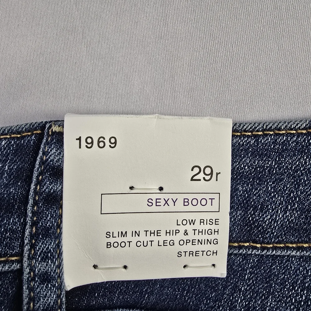 Gap 1969 Sexy Boot Jeans Medium Rinse Womens Size 29 NWT - Picture 12 of 12